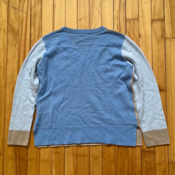 ALASHAN 100% Cashmere Colorblock V Neck Sweater Women's Size M - Picture 3 of 5